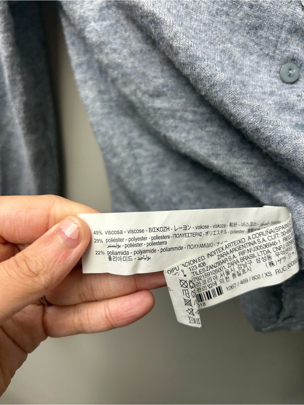 Zara Women’s Grey Button Down Cropped Long Sleeve Cardigan - Picture 5 of 5